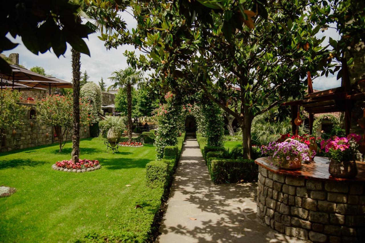 Real Scampis Hotel Elbasan Exterior foto